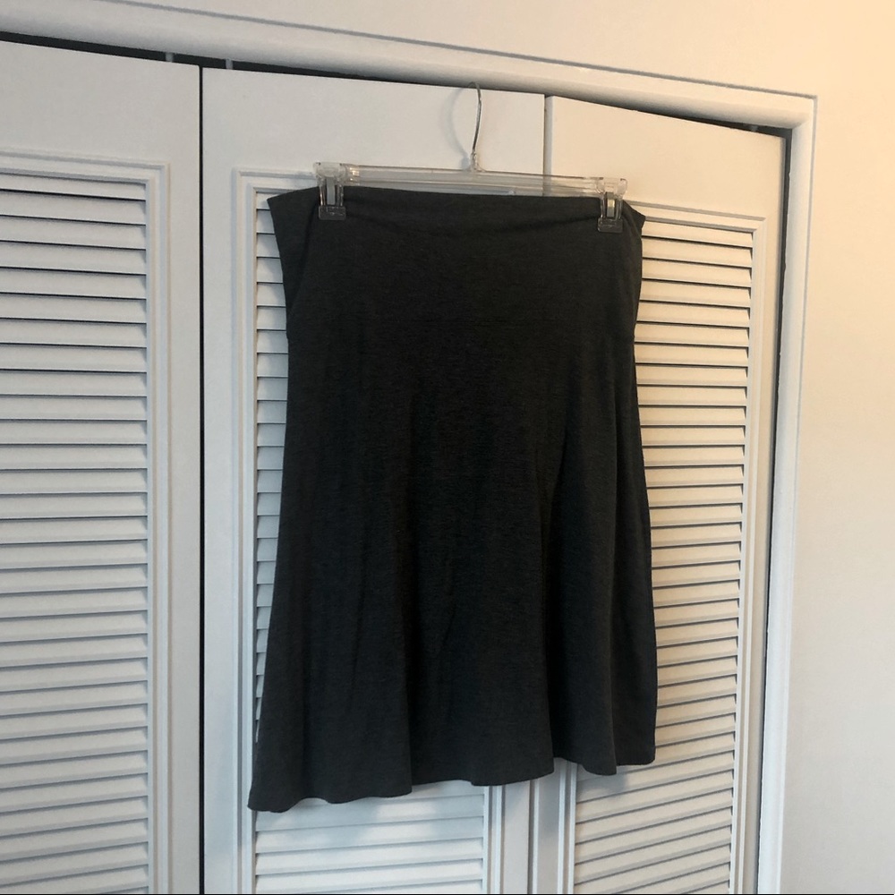 Grey jersey skirt